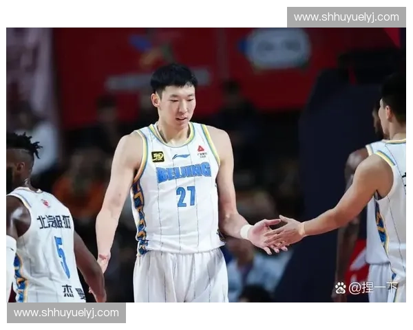 CBA激战正酣精彩纷呈即时文字直播全程追踪最新赛况分析